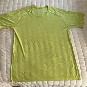 Lululemon Metal Vent Tech Short-Sleeve Shirt
Updated